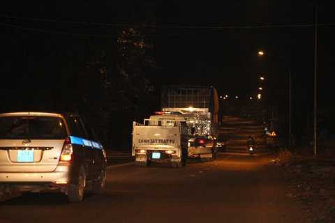 Sở GTVT Đắk Lắk đưa xe về Sở để xử lý Sở GTVT Đắk Lắk đưa xe về Sở để xử lý