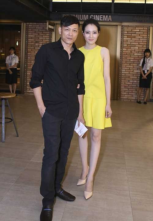 Những quý ông Việt lấy vợ trẻ kém... 30 tuổi