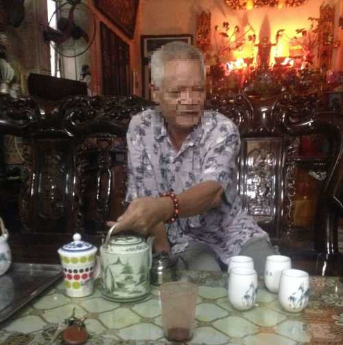  Lão T. cụt kể chuyện thâm cung bí sử trong nghề nấu cao hổ chui. 