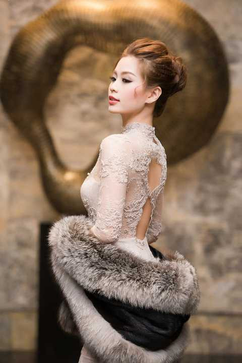 Gu thời trang của Diễm Trang được nhận xét có sự lột xác vượt bậc, cô luôn thể hiện được mình là một fashion icon văn minh, thanh lịch và quyến rũ dù ở thảm đỏ hay đời thường. 