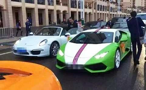 Dàn siêu xe rước dâu sang chảnh Dàn siêu xe rước dâu sang chảnh