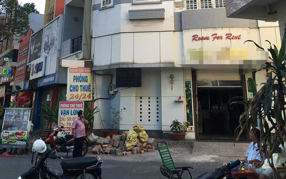 Khách sạn nơi anh P. bị cô bạn gái mới quen giăng bẫy