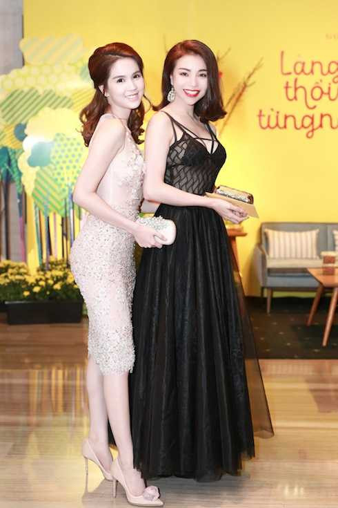 Ngọc Trinh, Trà Ngọc Hằng đọ vẻ sexy với đầm xuyên thấu táo bạo.