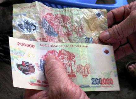 Cách nhận biết nhanh tiền giả