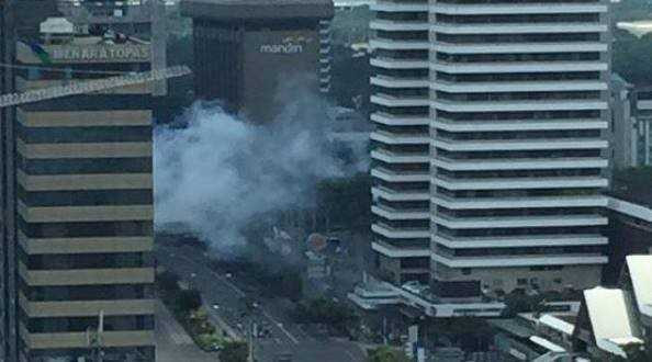 Hiện trường vụ nổ ở Indonesia Hiện trường vụ nổ ở Indonesia