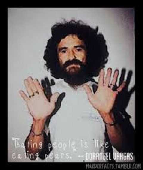 Tên sát nhân có sở thích ăn thịt đàn ông Tên sát nhân có sở thích ăn thịt đàn ông