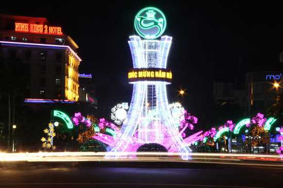 Cần Thơ rực rỡ sắc màu đón mừng năm mới