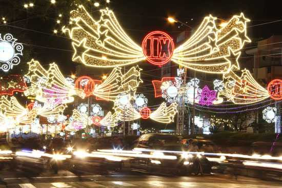 Cần Thơ rực rỡ sắc màu đón mừng năm mới