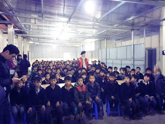 Xuất phát từ tấm lòng mong muốn trẻ em nghèo vùng cao có được một mùa đông ấm áp hơn, chương trình thiện nguyện với tên gọi “Chăn ấm ngày đông” mang đúng thông điệp muốn truyền tải hơi ấm đến cho các trẻ em đang chịu đựng những cơn rét cắt da, cắt thịt trong mùa đông.