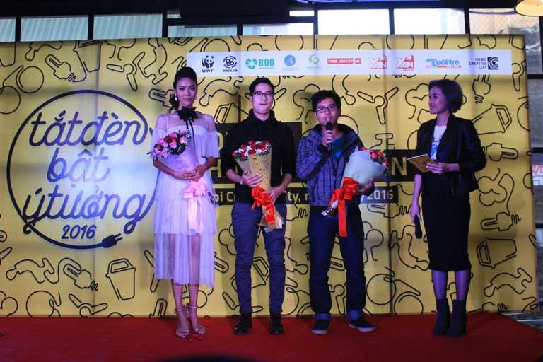 Tắt đèn bật ý tưởng