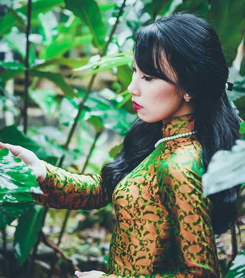 Nữ sinh trường Báo