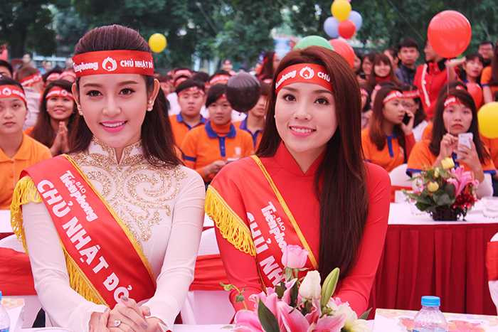 Chủ nhật đỏ lần thứ VIII