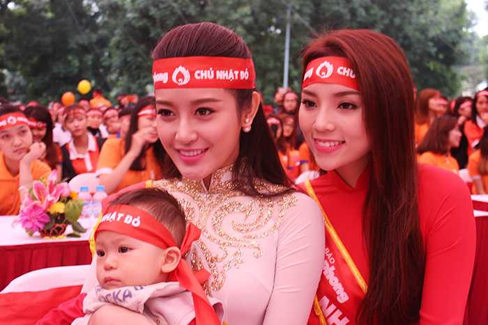 Chủ nhật đỏ lần thứ VIII