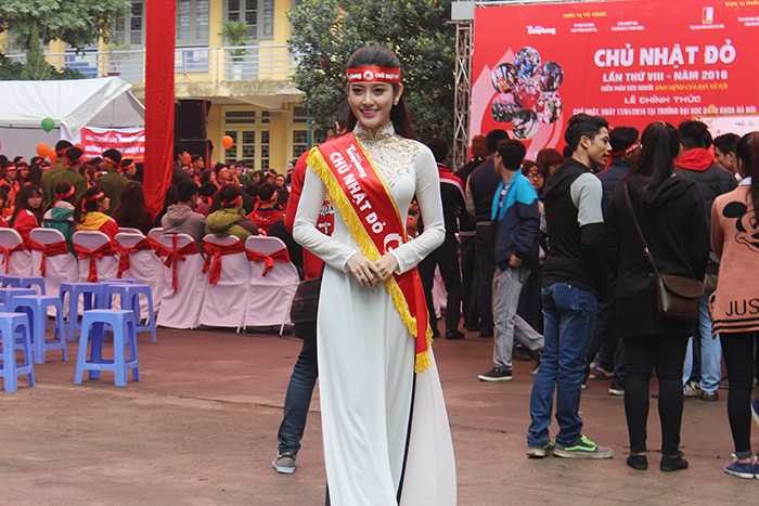 Chủ nhật đỏ lần thứ VIII