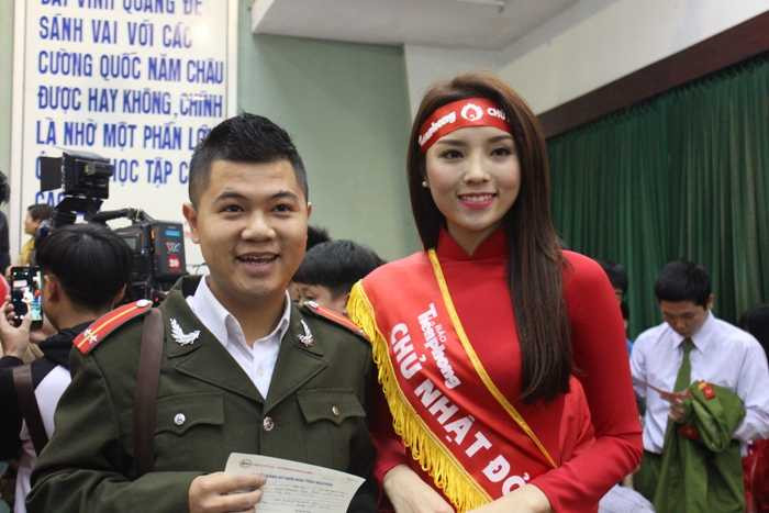 Chủ nhật đỏ lần thứ VIII