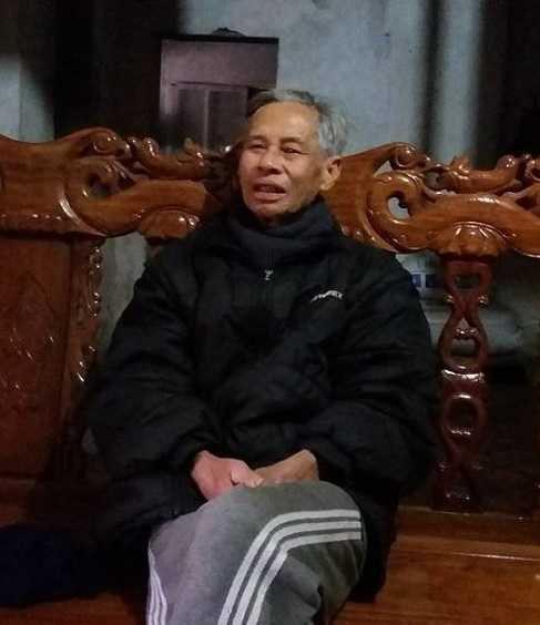 Ông Lê Đình Luyện trao đổi với PV.