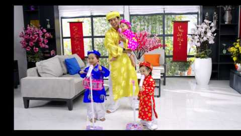 Bất ngờ hơn, 3 bố con thành lập ban nhạc khiến Minh Hà không khỏi xúc động Bất ngờ hơn, 3 bố con thành lập ban nhạc khiến Minh Hà không khỏi xúc động