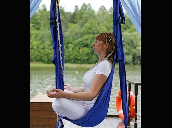 Thiền định: Thiền định giúp bạn tập trung hơn, tĩnh tâm. Nó giúp giảm căng thẳng, bình tĩnh, từ đó có thời gian suy nghĩ và đưa ra kế hoạch hiệu quả hơn. 