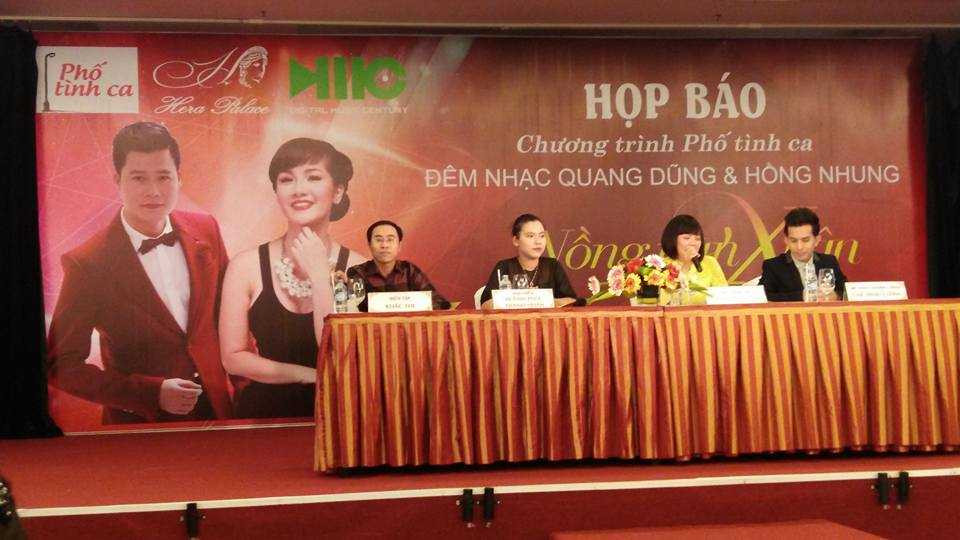 Hồng Nhung và Quang Dũng 'tái hợp' trong chương trình 'Phố tình ca' đầu tiên với chủ đề 'Nồng nàn Xuân'. 