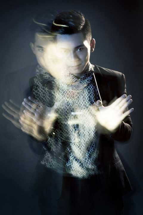 Giữ đúng lời hẹn, ngày 11/1 vừa qua, Mai Quốc Việt đã cho ra mắt single “Chính là em” (Mamma Mia) với phiên bản acoutic do nhạc sĩ Châu Đăng Khoa sáng tác rộng rãi trên các trang nhạc trực tuyến và trên kênh chính thức của nam ca sĩ ở Youtube. 