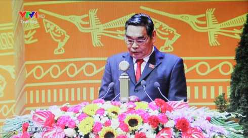 'Còn ủy viên Trung ương chưa gương mẫu, để vợ con, người thân lợi dụng'