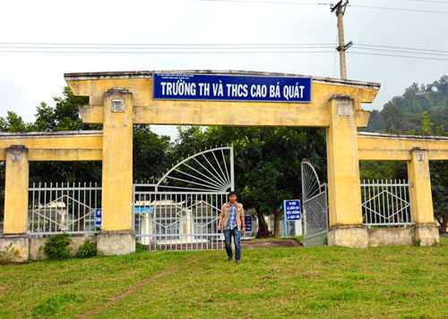 Tiểu học và THCS Cao Bá Quát