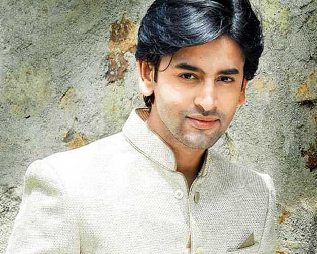 Shashank Vyas, người đang đóng vai Jagdish chia sẻ suốt 5 năm đóng phim 'Cô dâu 8 tuổi', anh không có thời gian nghỉ ngơi, đi du lịch, chăm sóc bản thân.