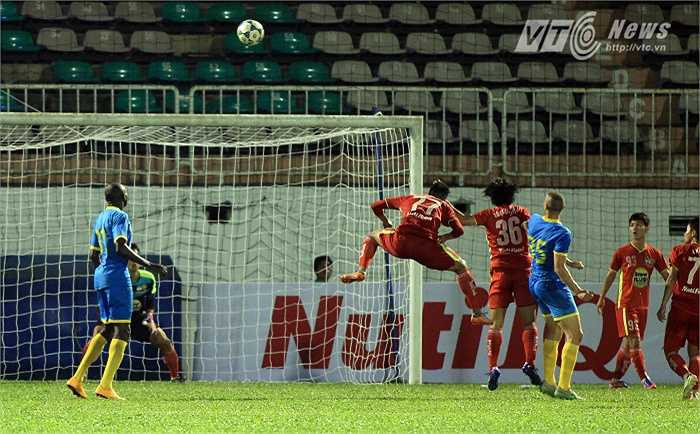 Các ngoại binh của HAGL ở trận này không chứng tỏ được nhiều.