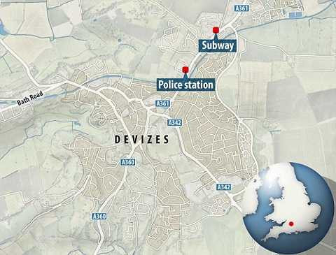 Địa điểm nơi Piotr Kupiec làm việc cũng rất gần với sơt cảnh sát