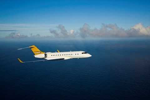 Các sân bay gần Davos rất bận rộn trong những ngày diễn ra WEF. Thời điểm cuối tháng Giêng, 1389 máy bay riêng đã hạ cánh xuống sân bay Zurich, St Gallen-Altenrhein và sân bay Samedan. Các sân bay gần Davos rất bận rộn trong những ngày diễn ra WEF. Thời điểm cuối tháng Giêng, 1389 máy bay riêng đã hạ cánh xuống sân bay Zurich, St Gallen-Altenrhein và sân bay Samedan.