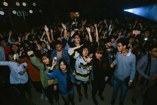 Cuồng nhiệt, bùng cháy là những gì có thể nói về party ấn tượng này