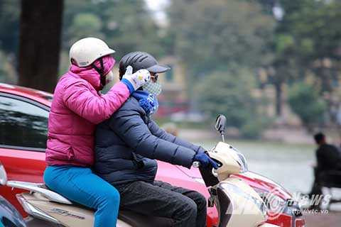 Hoặc phải che chắn rất cẩn thận để tránh gió lạnh.