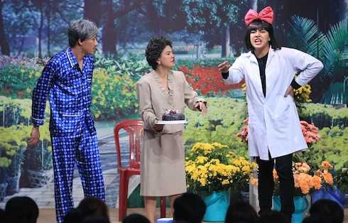 Cát Phượng 'đối đầu' Trấn Thành.