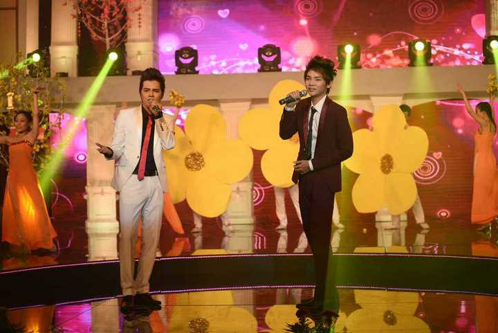 tình khúc vượt thời gian