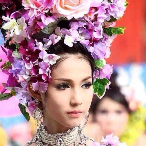 Mỹ nhân chuyển giới