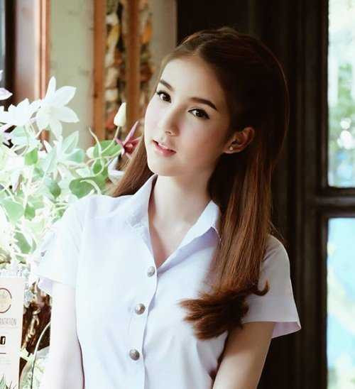 Mỹ nhân chuyển giới