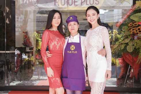 Á hậu Hà Thu và người bạn thân nhất.