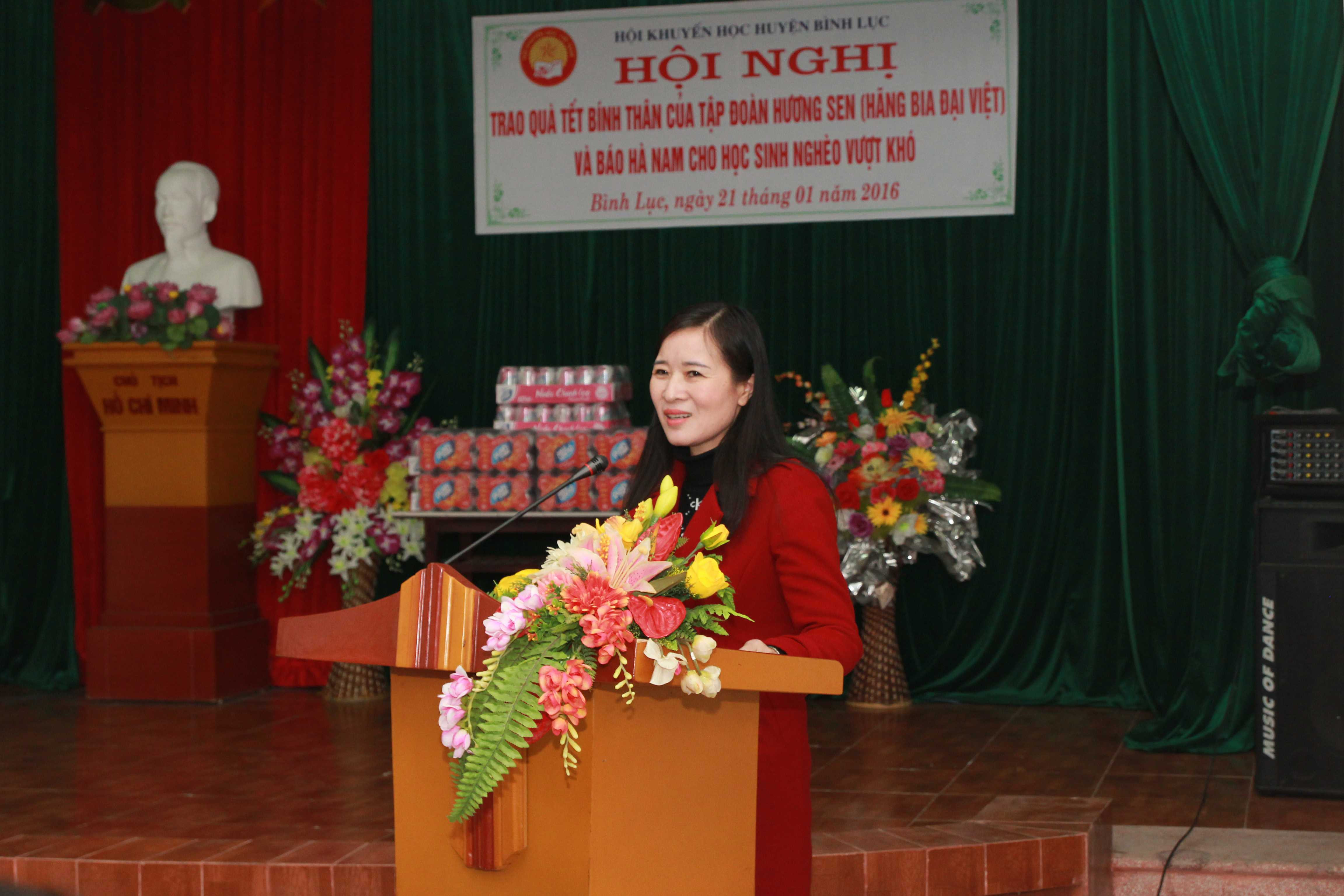 Tập đoàn Hương Sen khởi động 'chương trình 2016 phần quà'