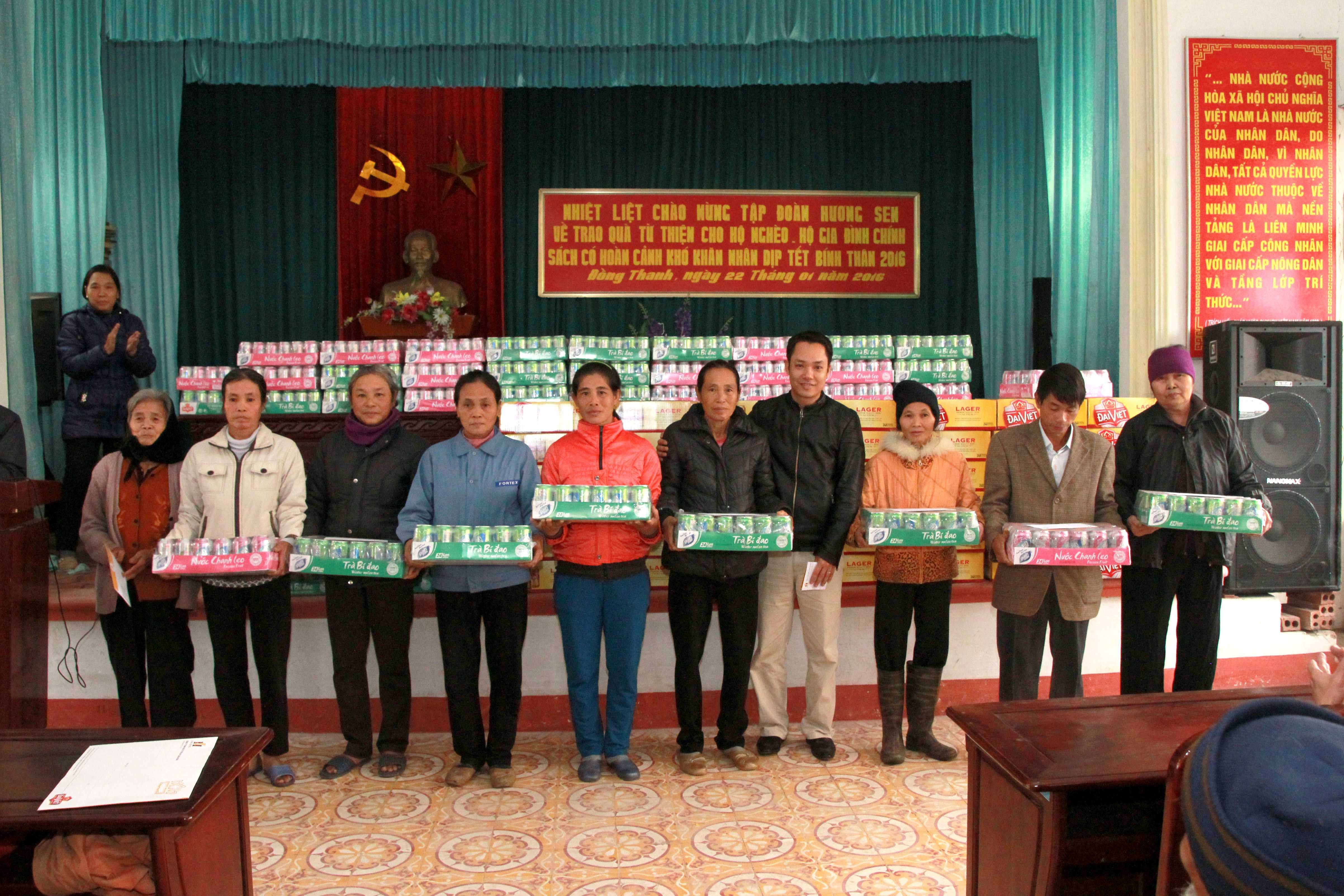 Tập đoàn Hương Sen khởi động 'chương trình 2016 phần quà'