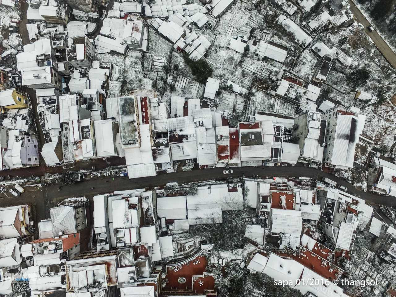 Toàn cảnh Sa Pa trắng xoá nhìn từ trên cao