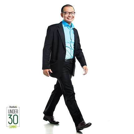 Lê Đình Hiếu: Giám đốc phát triển kinh doanh Everest Education Lê Đình Hiếu: Giám đốc phát triển <a href='https://vtcnews.vn/kinh-te.1.0.html' >kinh doanh</a> Everest Education