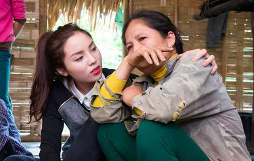 Đặng Thu Thảo cũng là một trong những hoa hậu để lại trong lòng công chúng nhiều ấn tượng về tấm lòng nhân ái và vẻ đẹp phúc hậu Đặng Thu Thảo cũng là một trong những hoa hậu để lại trong lòng công chúng nhiều ấn tượng về tấm lòng nhân ái và vẻ đẹp phúc hậu