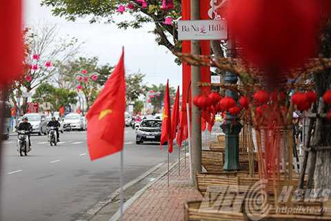 Đà Nẵng, rộn ràng, trang hoàng, đường phố, đón Tết, Bính Thân