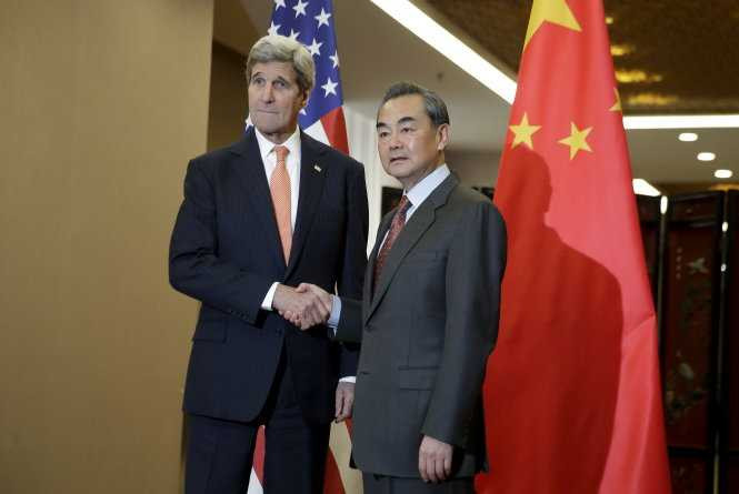 Ngoại trưởng Mỹ John Kerry gặp người đồng cấp Trung Quốc Vương Nghị ở Bắc Kinh