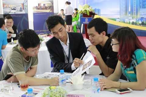 STDA dành tặng chương trình quà tặng tới những khách hàng đã tin tưởng, lựa chọn STDA.