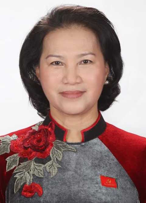 Lần đầu tiên Bộ Chính trị có 3 nữ ủy viên