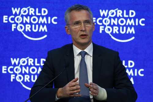 Tổng thư ký Tổ chức Hiệp ước Bắc Đại Tây Dương Jens Stoltenberg phát biểu tại Diễn đàn Kinh tế Thế giới tổ chức ở Davos, Thụy Sĩ, ngày 22/1. Ảnh: Reuters.