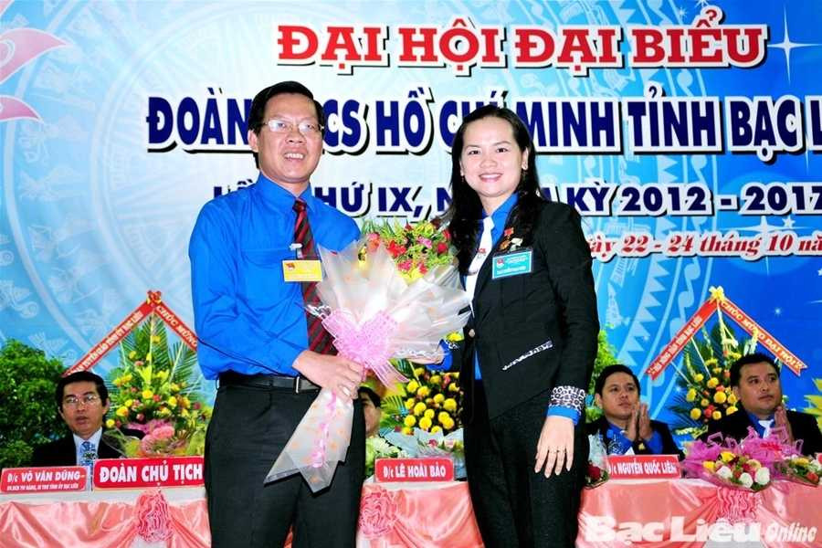 Ông Phan Văn Mãi trong một chuyến công tác tại Bạc Liêu. (Ảnh: Báo Bạc Liêu)