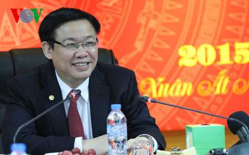 Tiểu sử 19 Uỷ viên Bộ chính trị khoá XII