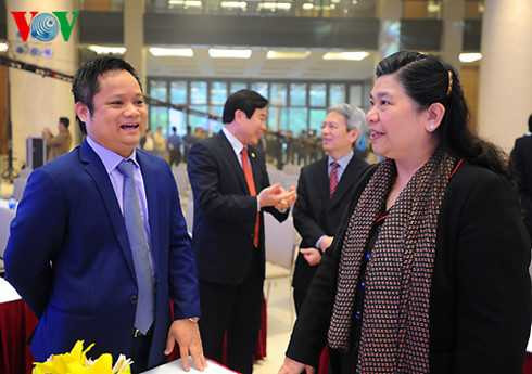 Tiểu sử 19 Uỷ viên Bộ chính trị khoá XII